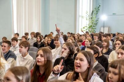 В образовательных комплексах Ярославля стартовала Всероссийская акция «Цифровой Я»