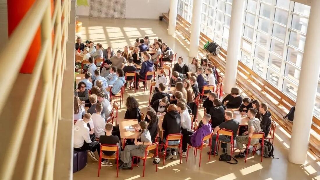 Рыбинские школьники смогли раскрыть ловушки ИИ