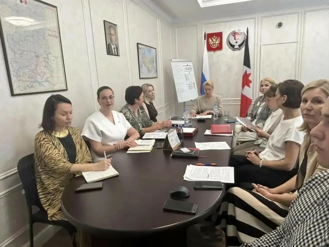 📊 Руководитель Центра развития инициативного бюджетирования и финансовой грамотности Минфина Ульяновской области Рената Алексеева приняла участие в очередном собрании Сообщества бережливых финансовых органов (в формате видеоконференцсвязи)